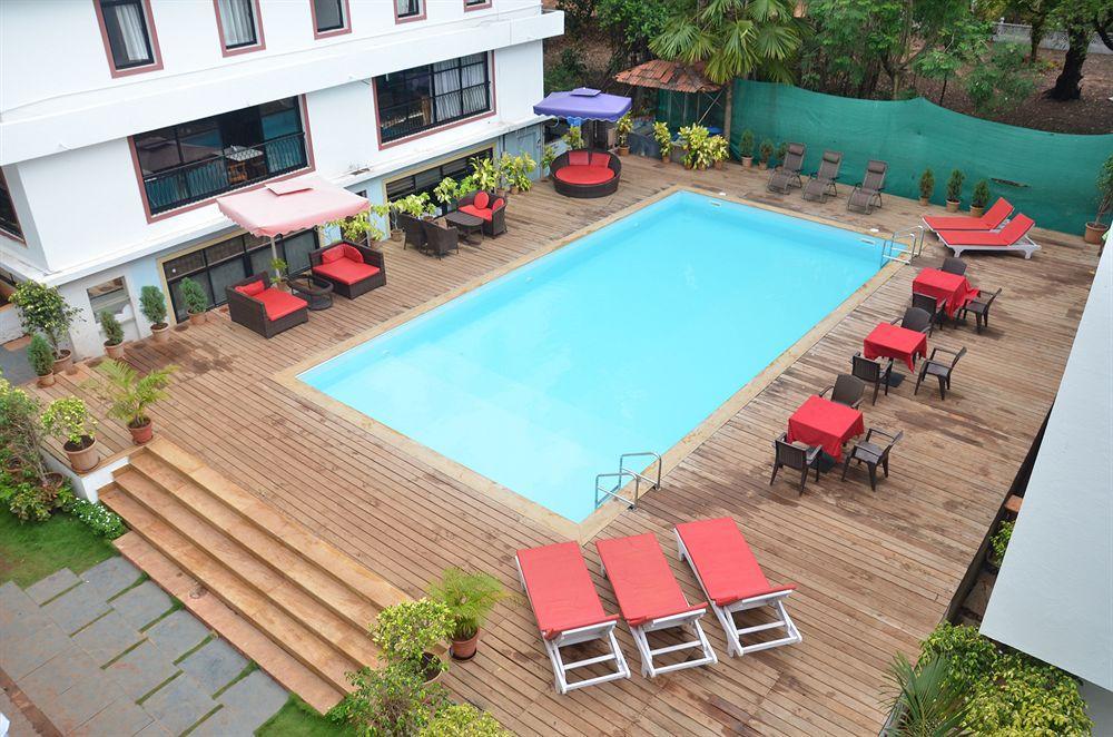Sunkissed Plaza Hotel Calangute Bagian luar foto