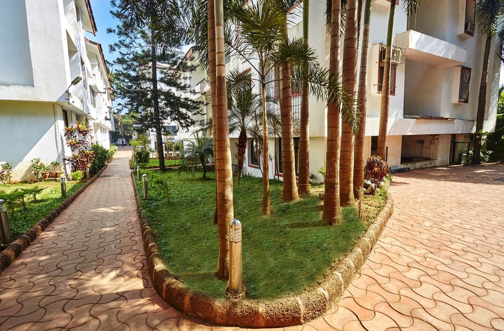 Sunkissed Plaza Hotel Calangute Bagian luar foto