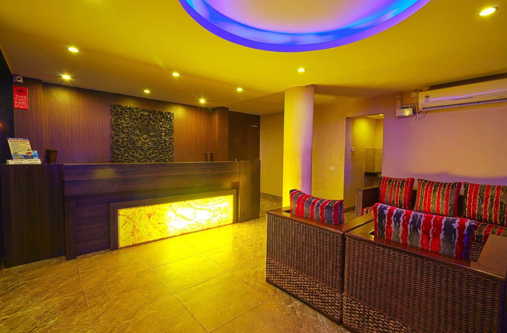 Sunkissed Plaza Hotel Calangute Bagian luar foto